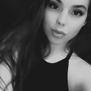 Meet your Posher, Gabriella